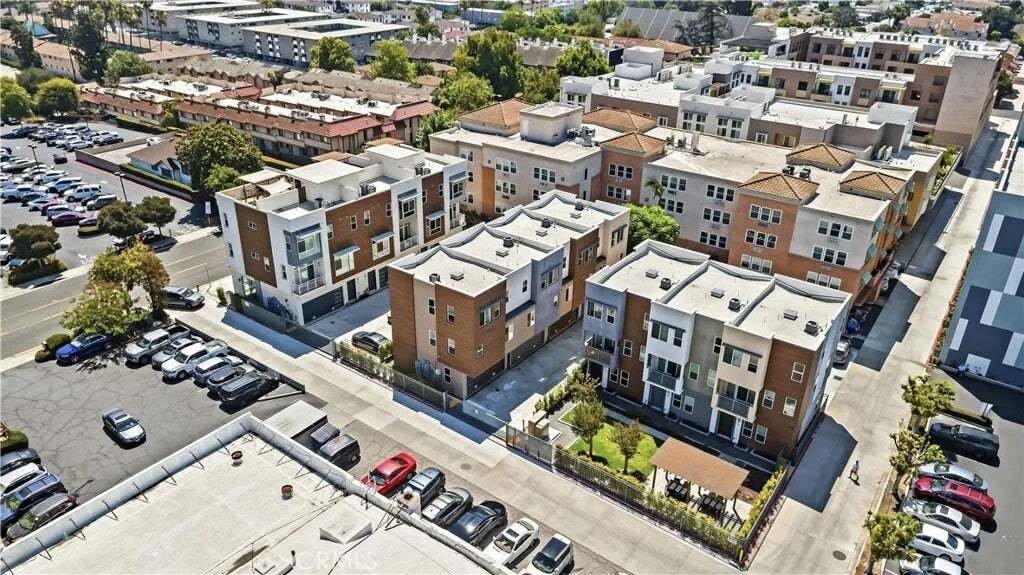 Townhouse in Alhambra, California, United States 2 - 18567350