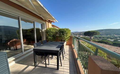 Villa in Ville-Les Saquedes-Le Bouillonnet, Sainte-Maxime, France 1