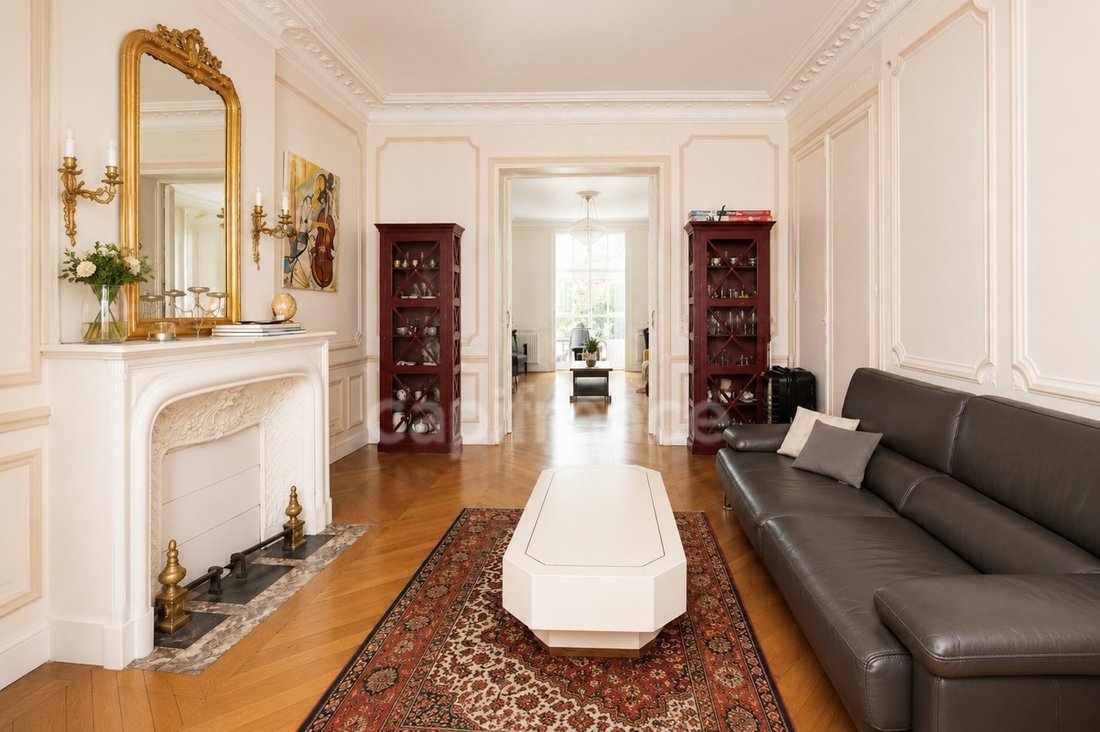 Apartment in Bois de Boulogne, Paris 16e Arrondissement, Paris 2 - 18457155