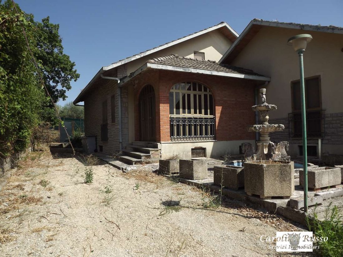 Villa in Ferro di Cavallo, Perugia, Italy 2 - 18567065