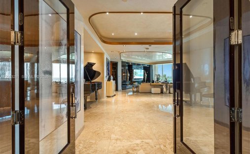 Condo in Golden Beach, Florida, United States 1