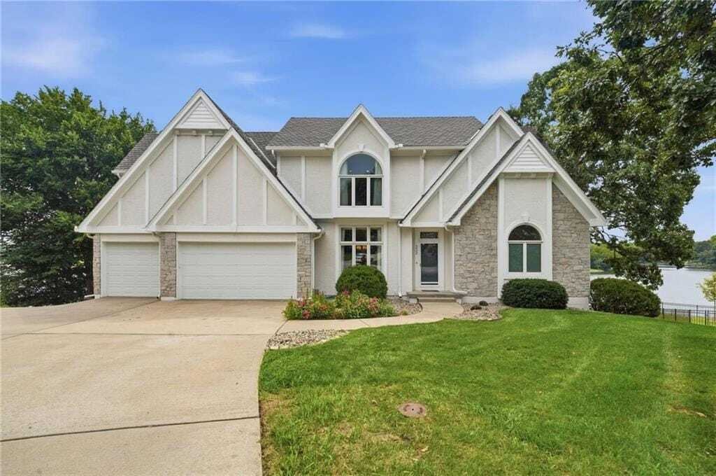 House in Lee's Summit, Missouri, United States 1 - 18572681