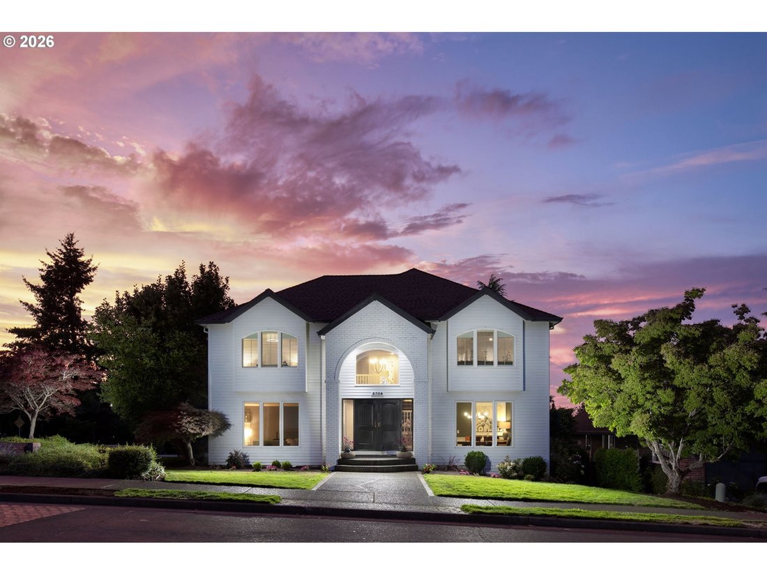 House in West Linn, Oregon, United States 1 - 18570432