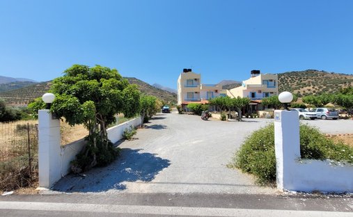 Apartment in Community of Sfaka, Sitia, Greece 1