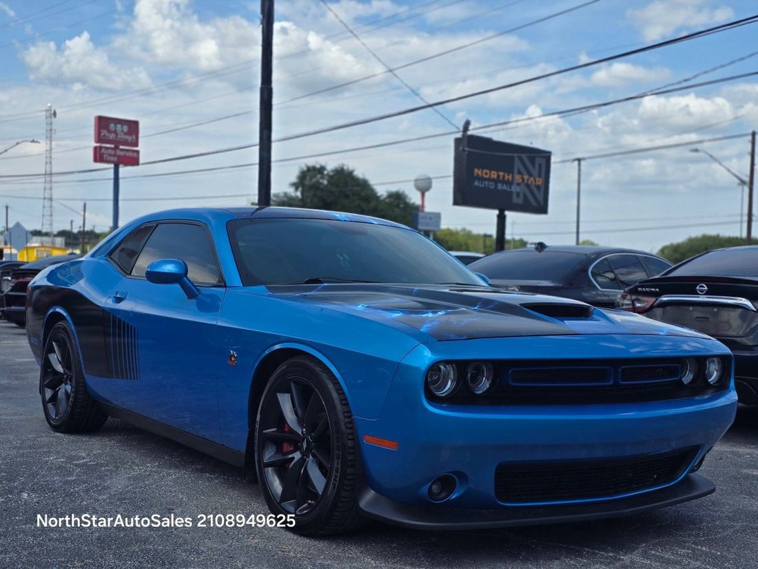 Coupe in San Antonio, TX, United States 1 - 18571112