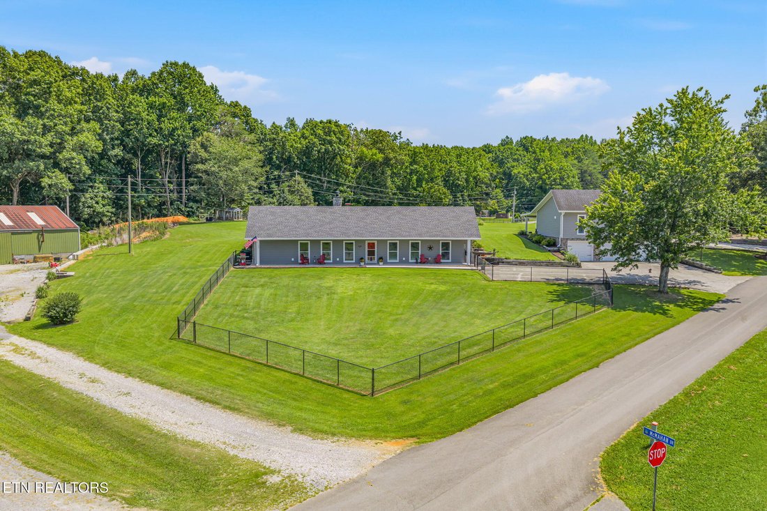 House in Strawberry Plains, Tennessee, United States 2 - 18571544