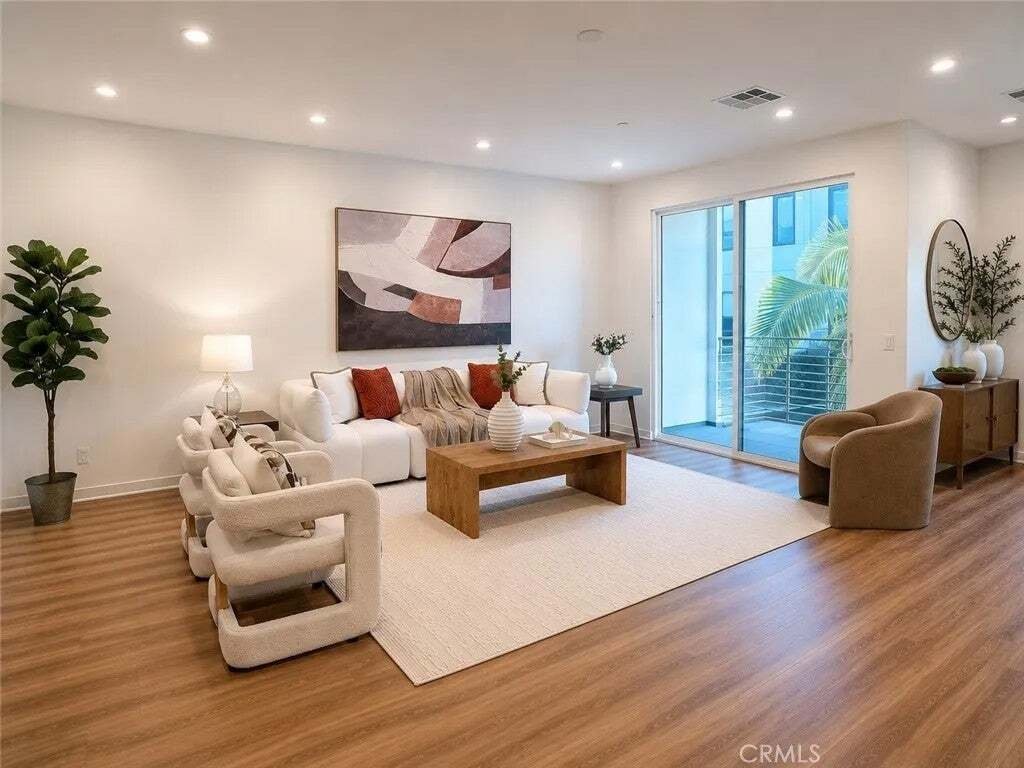 Condo in Irvine, California, United States 3 - 18567339