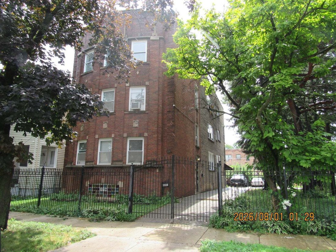 Chicago, Illinois, United States 1 - 18571442