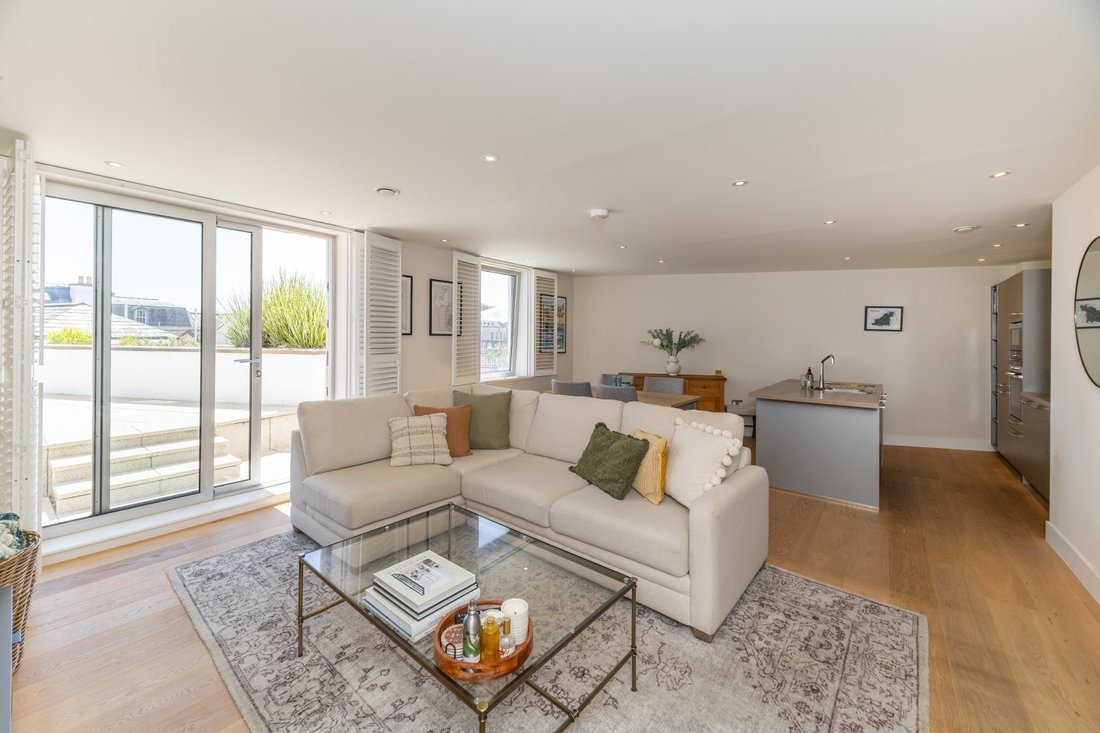 Apartment in England 2 - 18573210