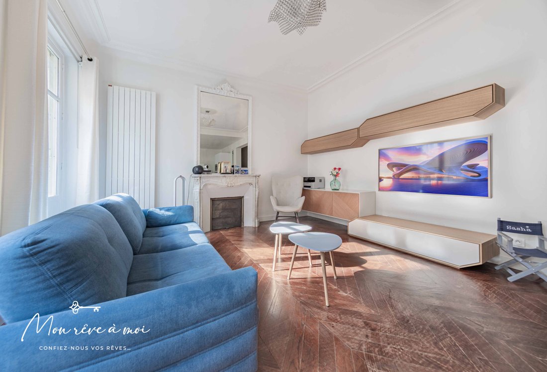 Apartment in Palais Royal, Paris 1er Arrondissement, Paris 2 - 18573109