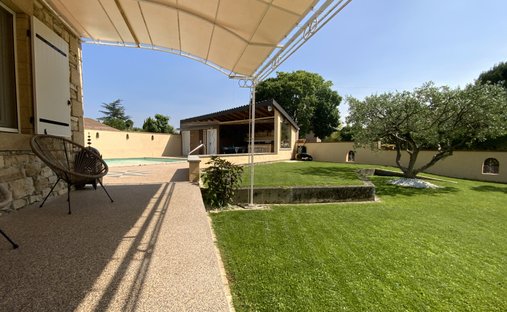 Casa a Uzès, Occitania, Francia 1
