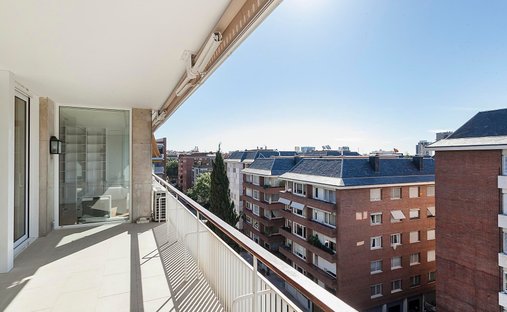 Wohnung in Sarrià-Sant Gervasi, Barcelona, Spanien 1