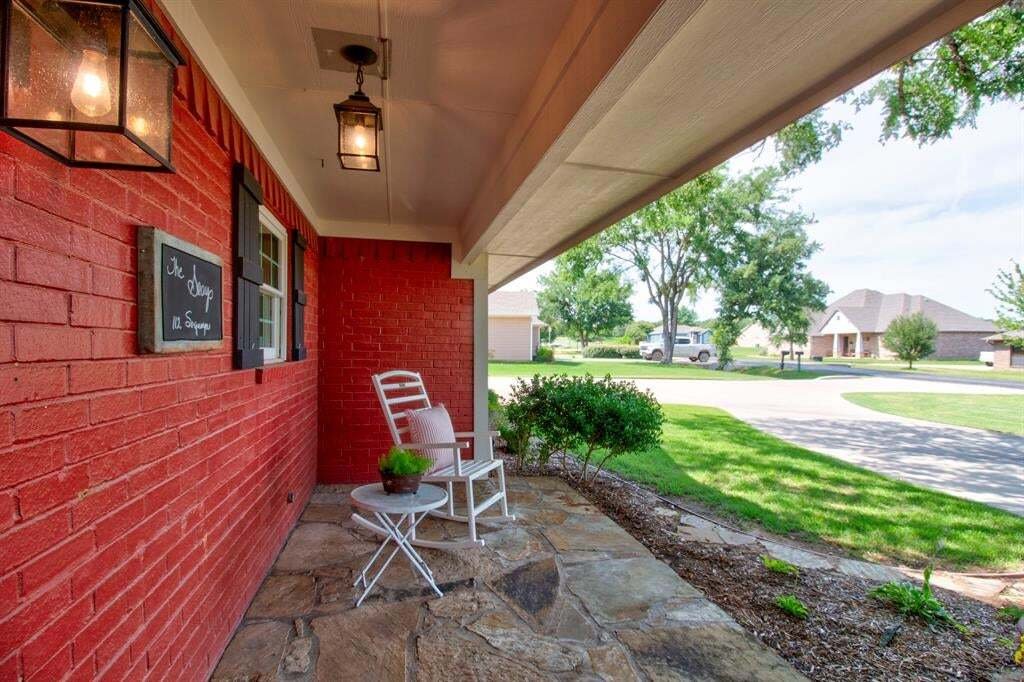House in Gainesville, Texas, United States 3 - 18570660