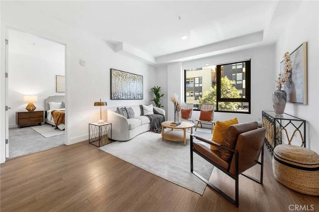Condo in Altadena, California, United States 4 - 18571411