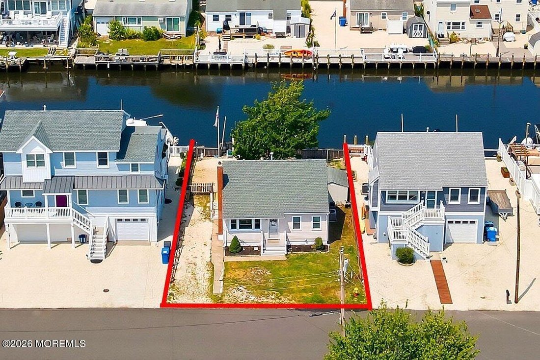 House in Stafford Township, New Jersey, United States 1 - 18517165