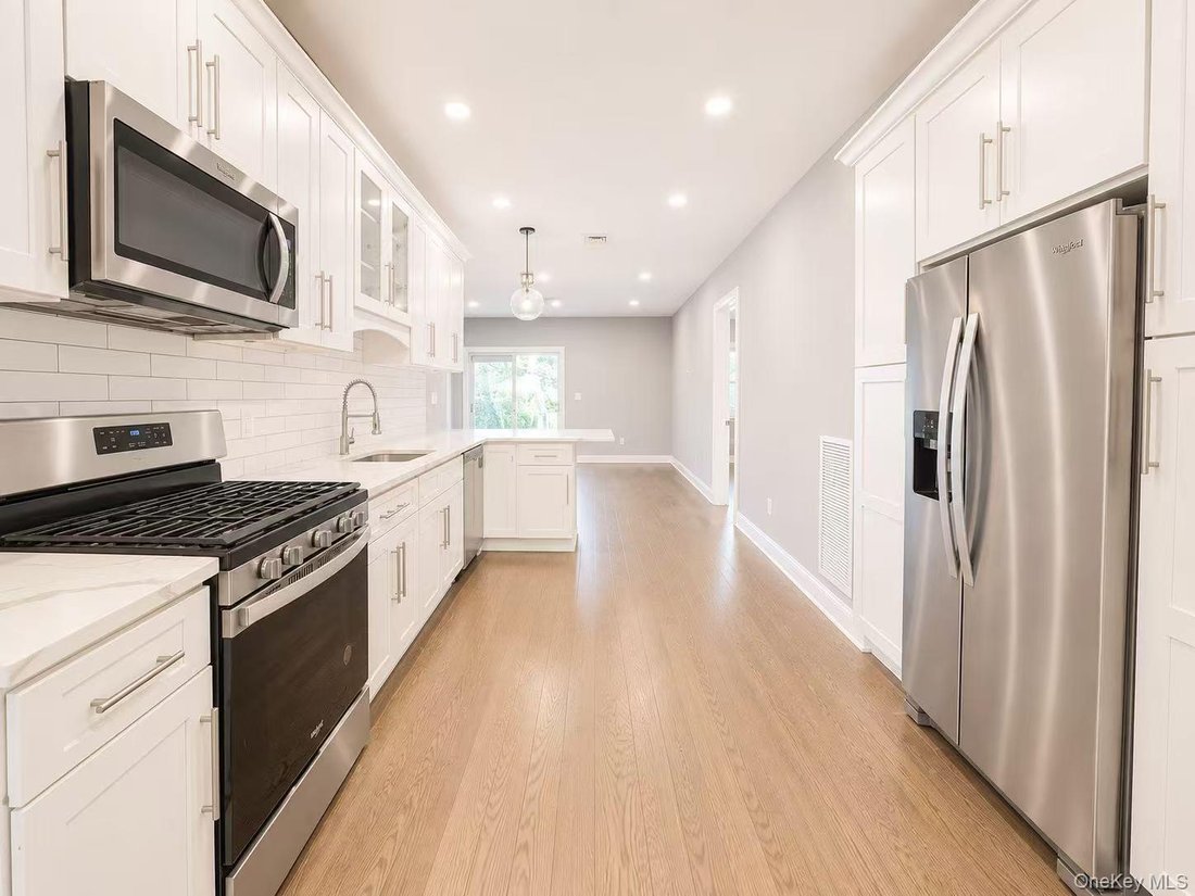Apartment in New York, New York, United States 2 - 18570558