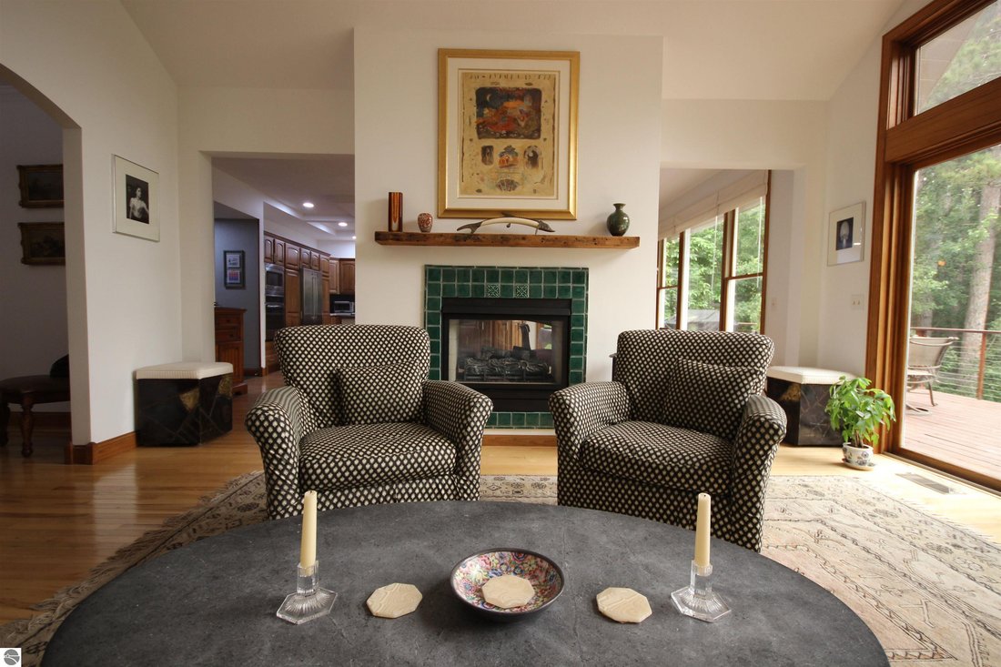 House in Suttons Bay, Michigan, United States 5 - 18569072