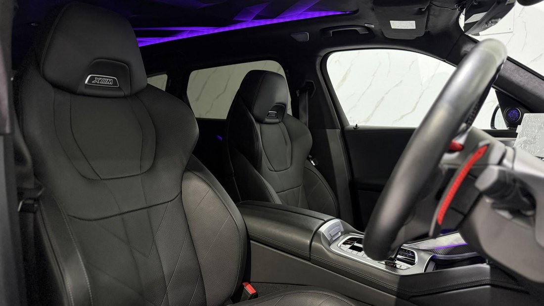 Suv in Ruislip, United Kingdom 3 - 18570601