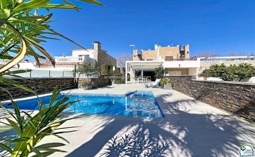 House in Empuriabrava, Catalonia, Spain 1