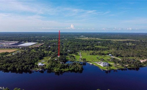 Casa en Alva, Florida, Estados Unidos 1