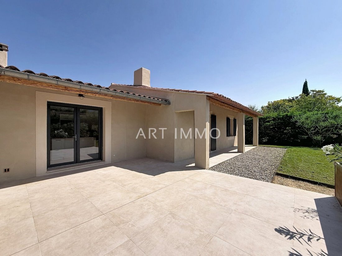House in Robion, Provence-Alpes-Côte d'Azur, France 5 - 18568974