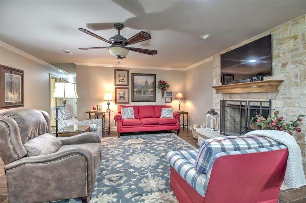House in Gainesville, Texas, United States 5 - 18570660