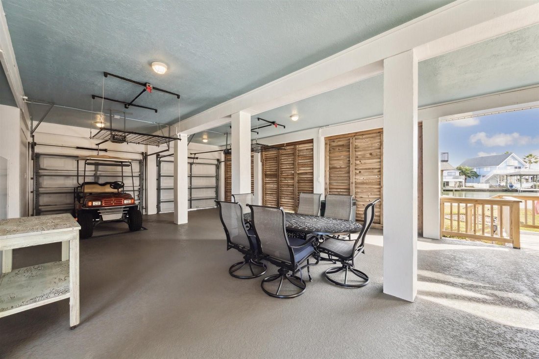 House in Galveston, Texas, United States 5 - 18569164