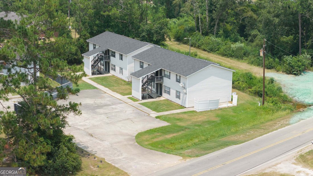 Baxley, Georgia, United States 1 - 18569053