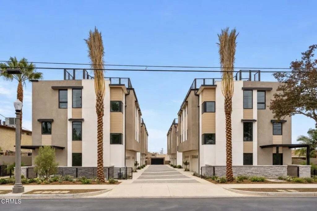 Condo in San Gabriel, California, United States 3 - 18569224