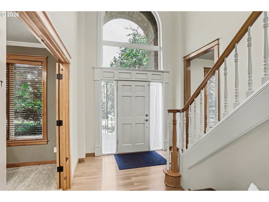 House in Lake Oswego, Oregon, United States 4 - 18570468