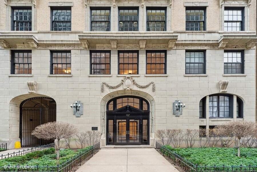 House in Chicago, Illinois, United States 1 - 18570342