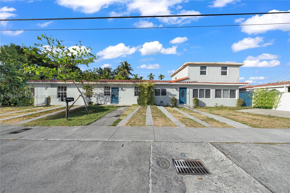 Miami, Florida, United States 1 - 18569481