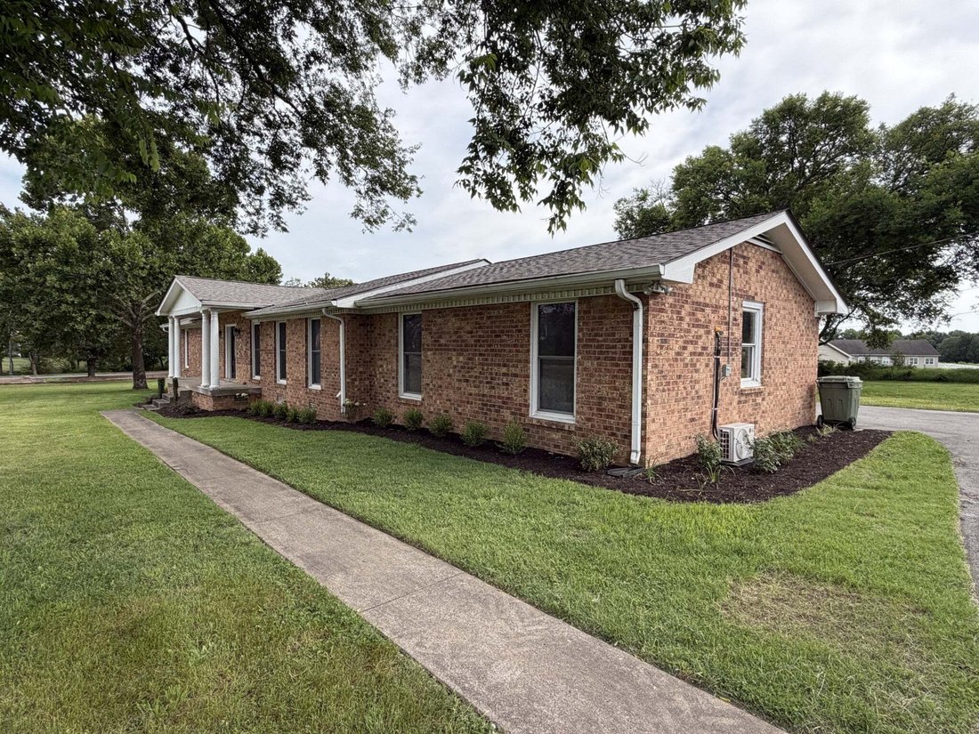 House in Lebanon, Tennessee, United States 1 - 18568923