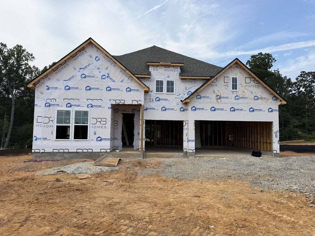 House in Bon Aqua, Tennessee, United States 1 - 18512401