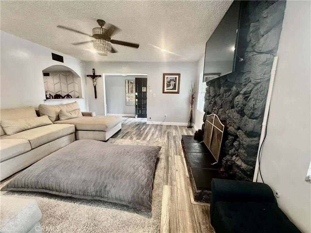 House in Los Angeles, California, United States 4 - 18434023