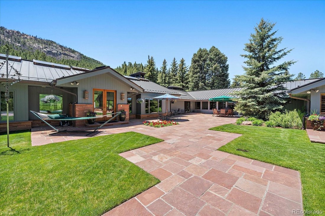 Casa a Evergreen, Colorado, Stati Uniti 2 - 18573069