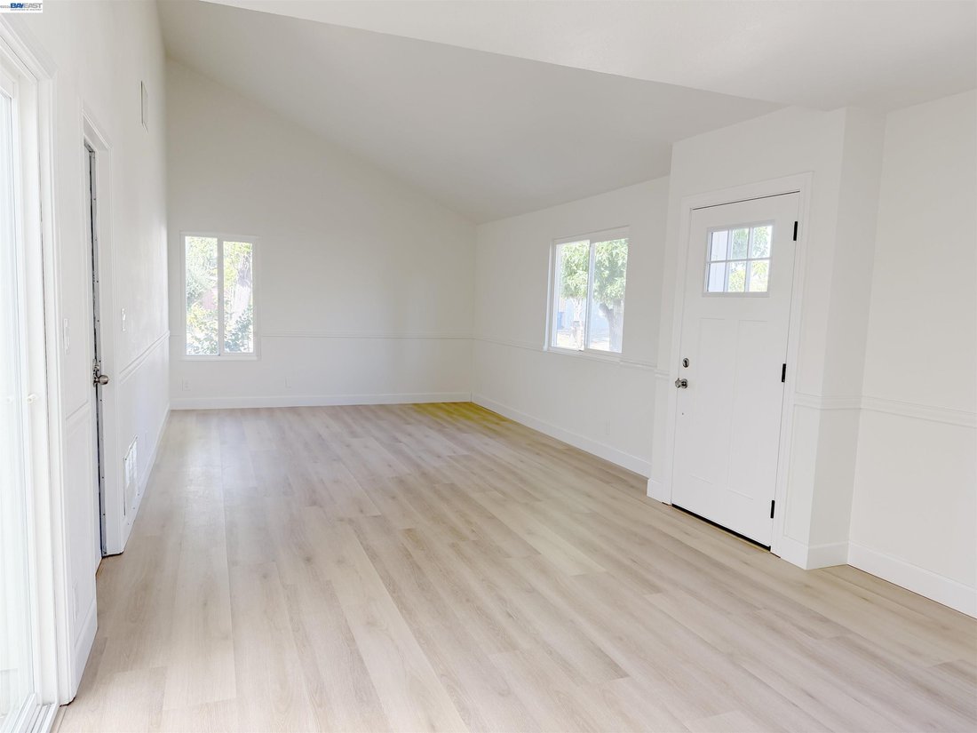 House in Newark, California, United States 3 - 18570993