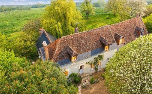 House in Berthenay, Centre-Val de Loire, France 1