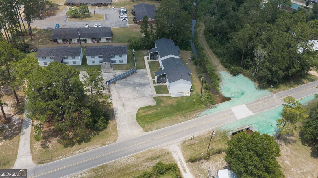 Baxley, Georgia, United States 2 - 18569053