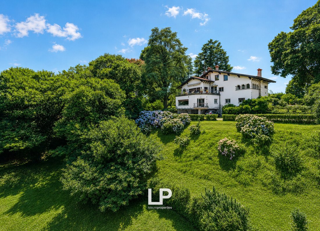 Villa in Castelletto sopra Ticino, Piedmont, Italy 2 - 18567629