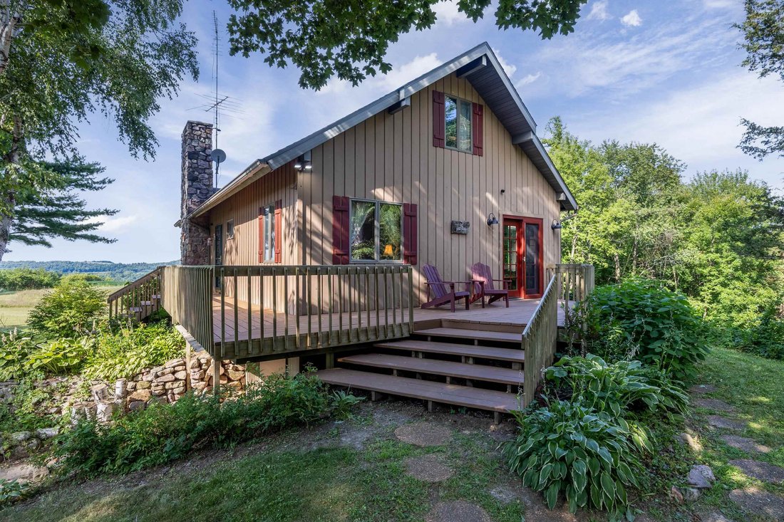 House in Baraboo, Wisconsin, United States 1 - 18570661