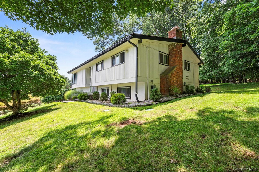 House in Montebello, New York, United States 1 - 18566998