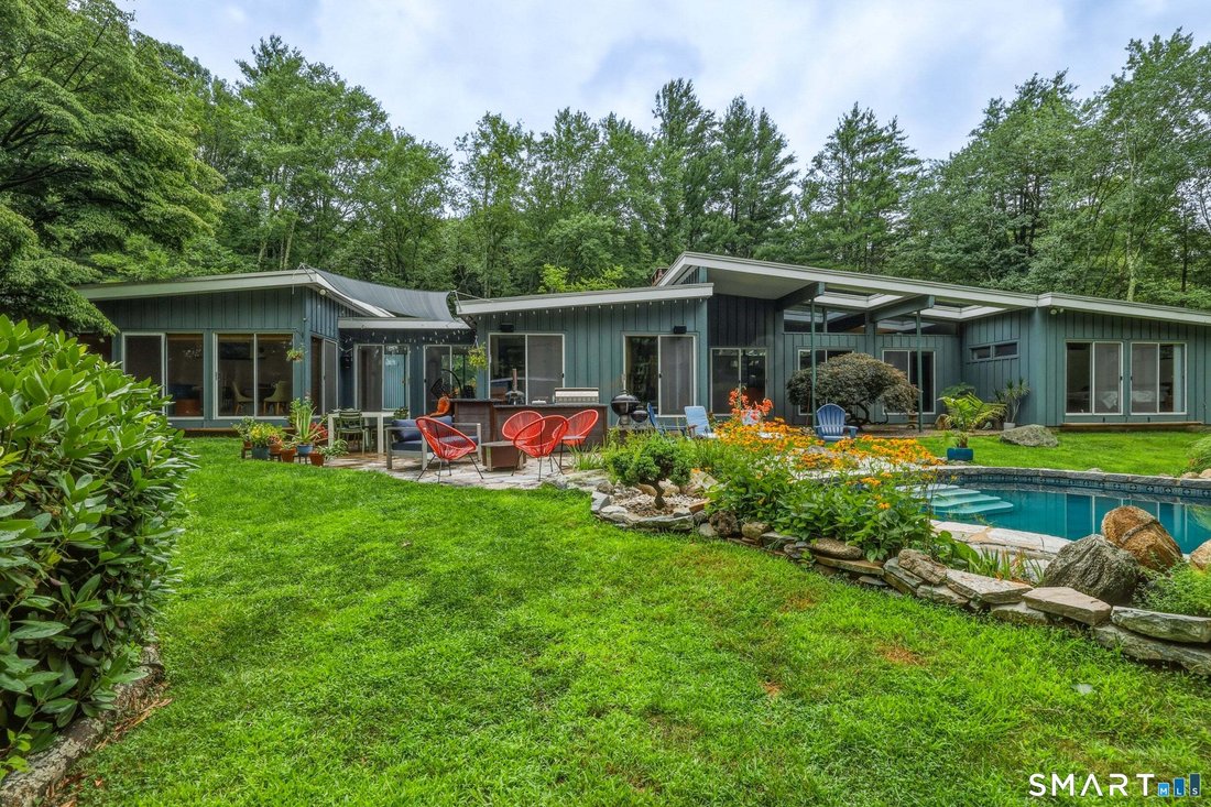 House in Woodbridge, Connecticut, United States 3 - 18570557