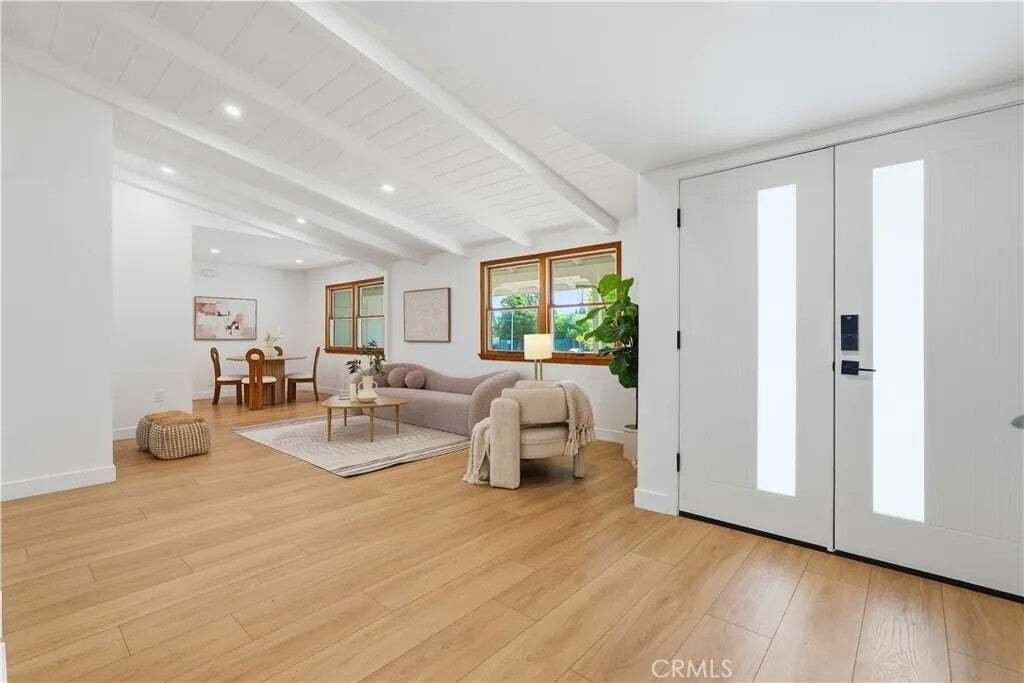 House in West Hills, California, United States 3 - 18559151