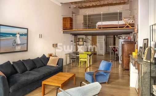 Apartment in Granettes-Jauberte-Sainte Anne, Aix-en-Provence, France 1