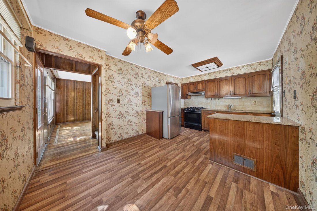 House in New York, New York, United States 5 - 18568533