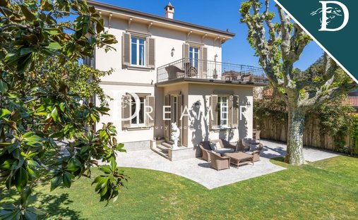 Villa in Center, Forte dei Marmi, Tuscany 1