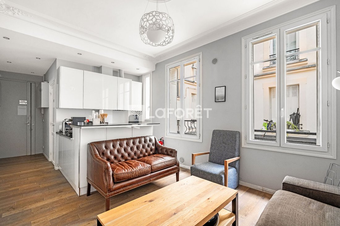 Apartment in La Fourche-Guy Môquet, Paris 17e Arrondissement, Paris 1 - 18567976