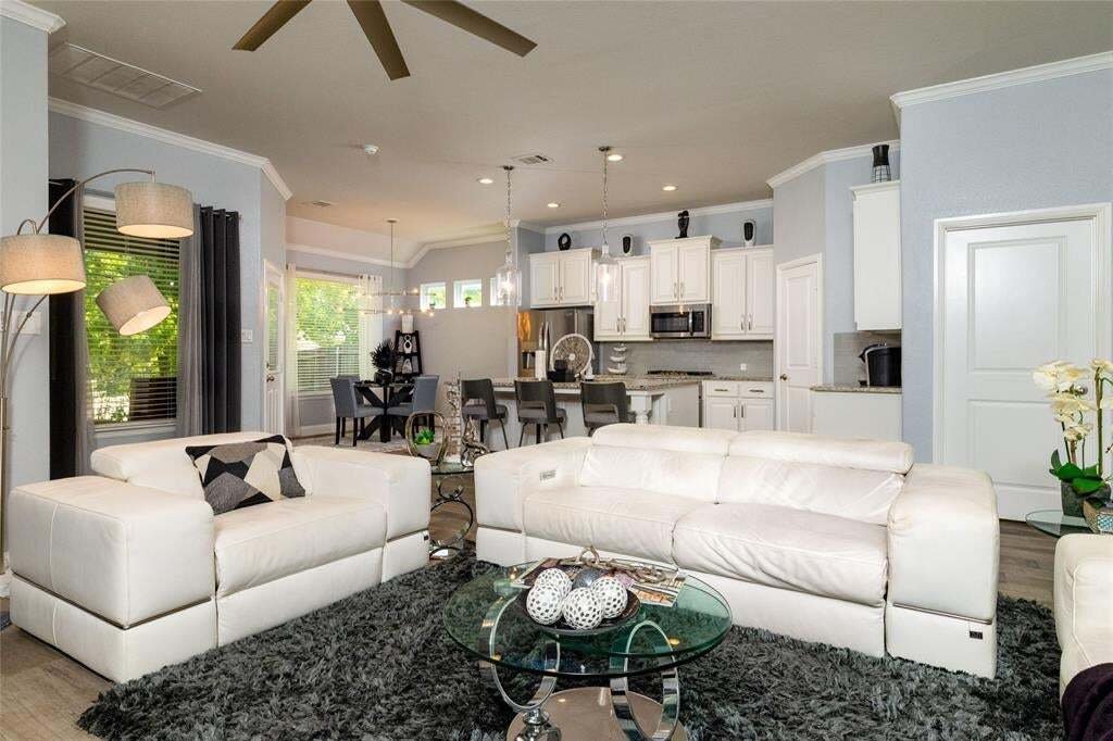 House in Fort Worth, Texas, United States 4 - 18567194