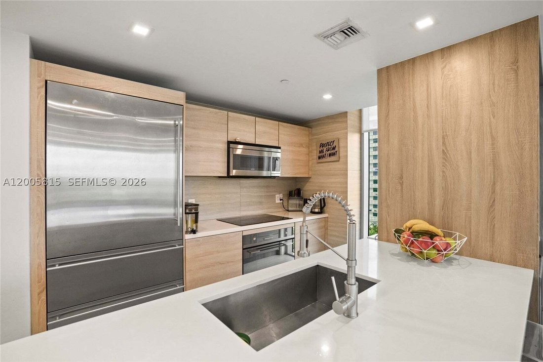 Condo in Golden Beach, Florida, United States 4 - 17738027